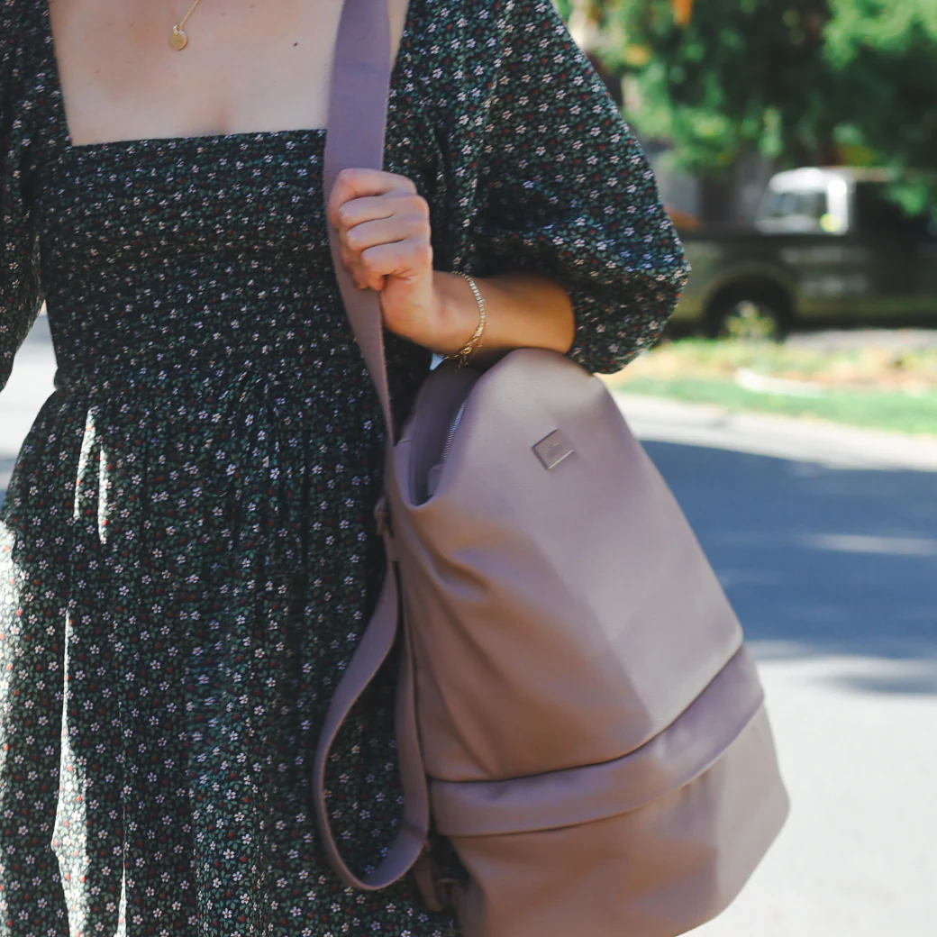 Pump Anywhere Bag - Image 15